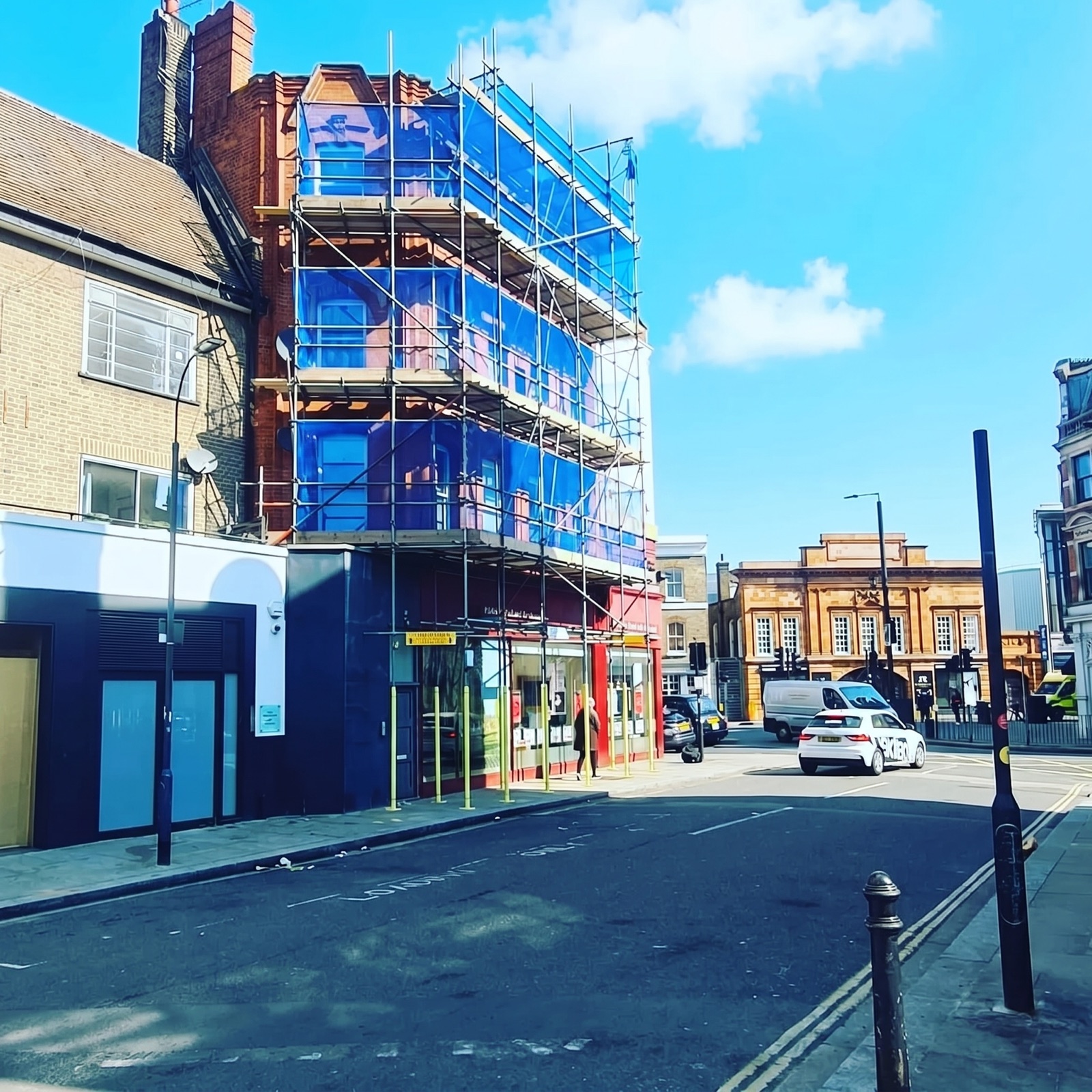 Highway and pavement scaffolding, London